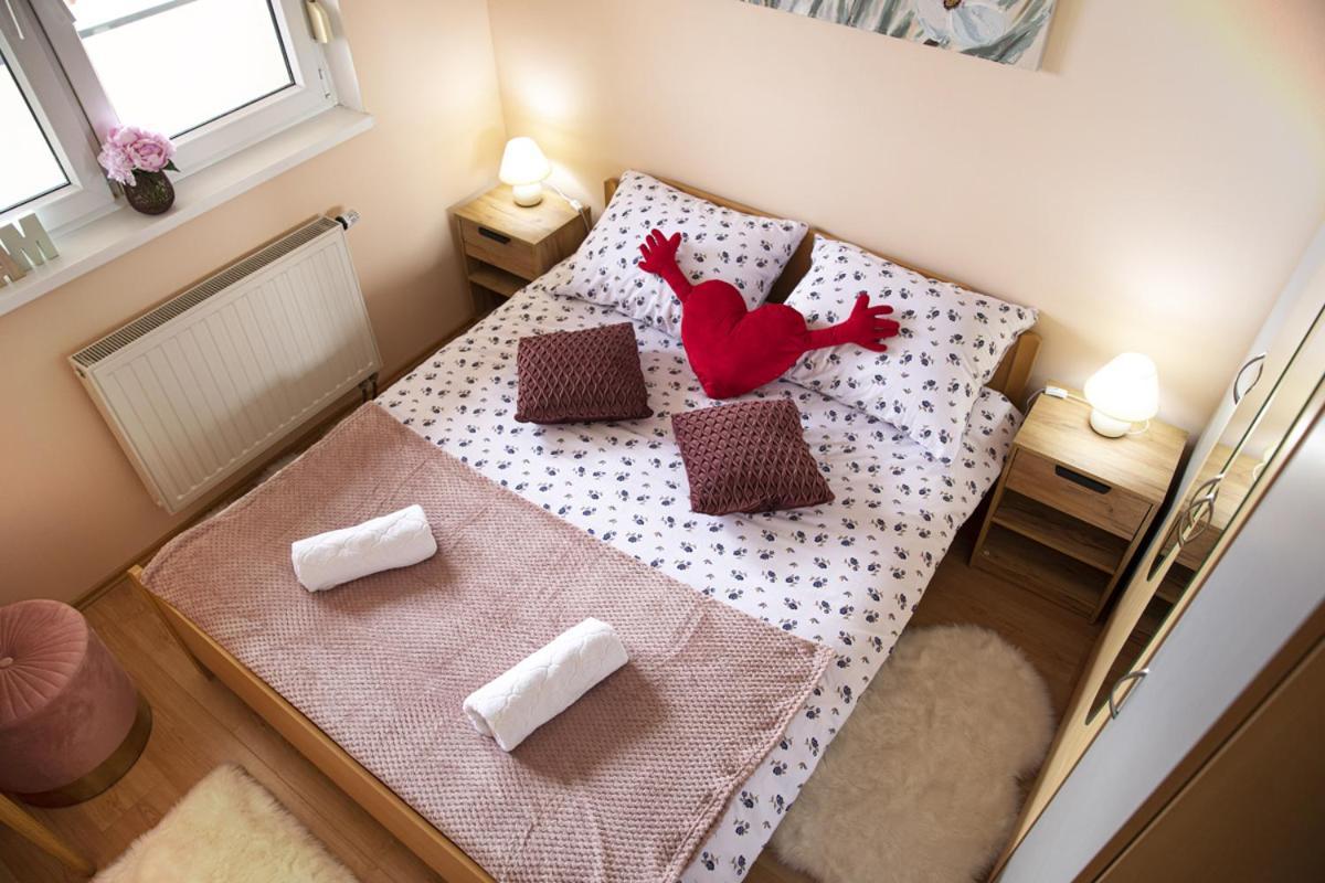 Apartman Tara Varaždin Exteriör bild